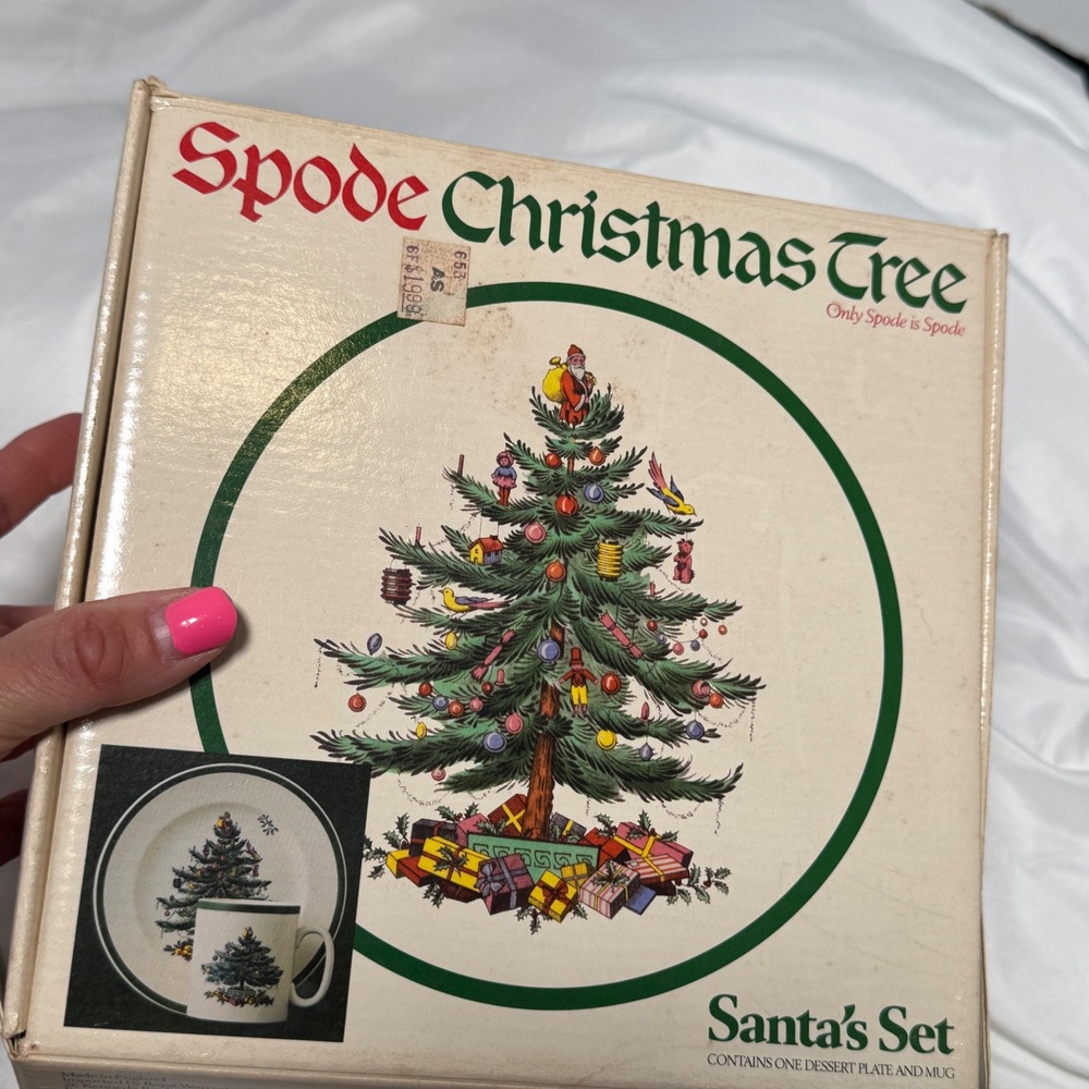 Vintage Spode Christmas Tree Santas Set England Dessert Plate Mug White Green